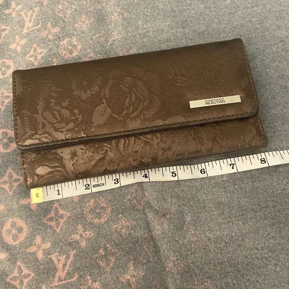 Kenneth Cole wallet